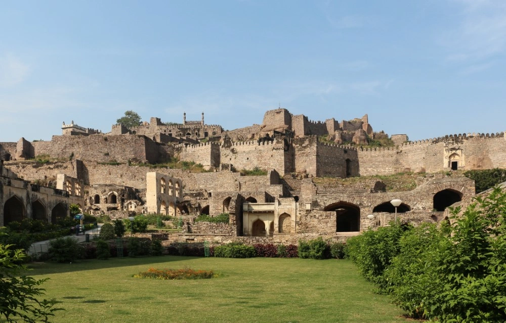 Golconda Fort in Hyderabad Pictures